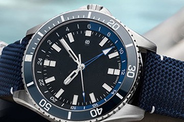 成都欧米茄表起雾了维修