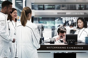 成都欧米茄为什么倒着走